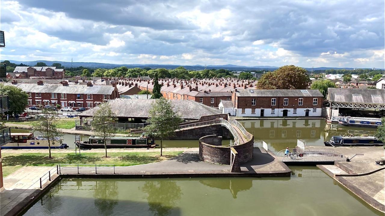 City Centre Chester Waterways Apartment 外观 照片