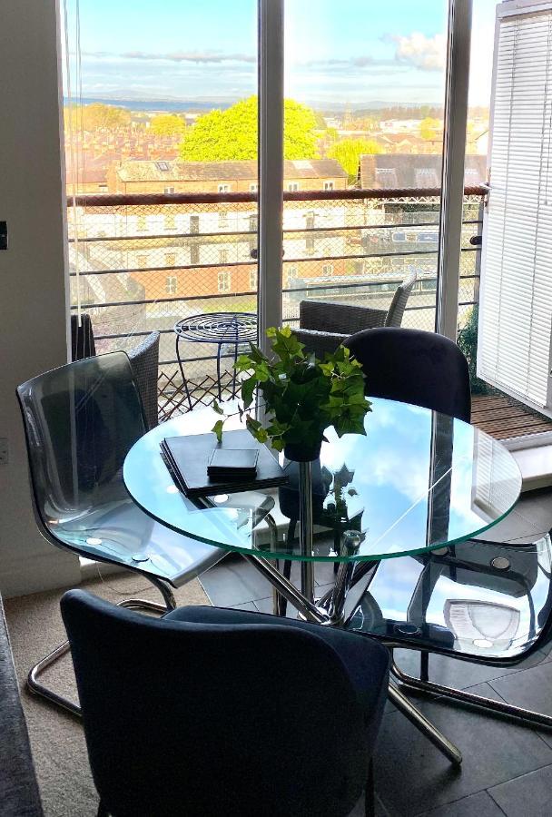 City Centre Chester Waterways Apartment 外观 照片